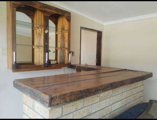 4 BEDROOM HOUSE FOR SALE IN UNITAS PARK